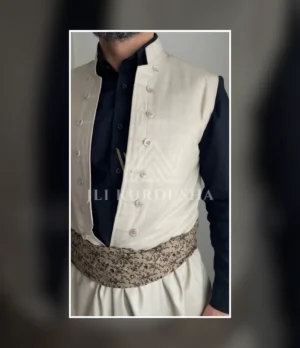 Ivory Prestige Men’s Kurdish Outfit Set